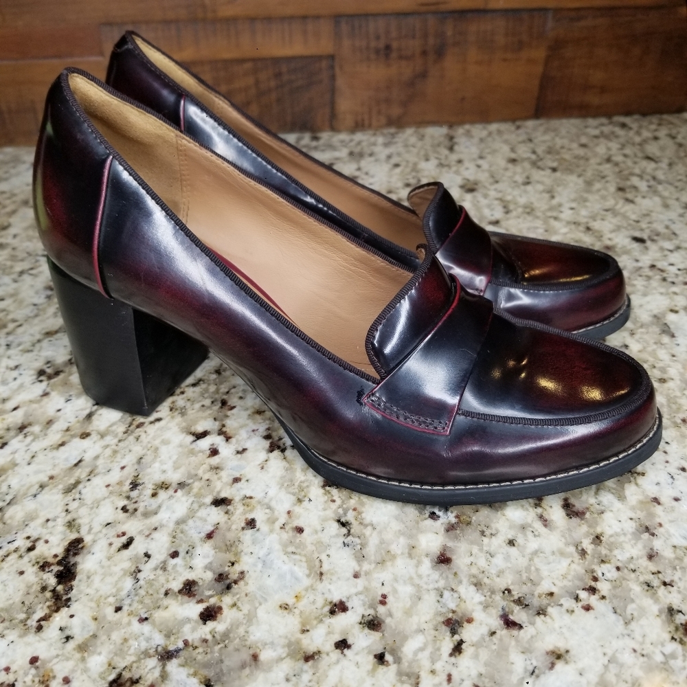 CLARKS | Artisan Burgundy Tarah Grace Loafer Heel